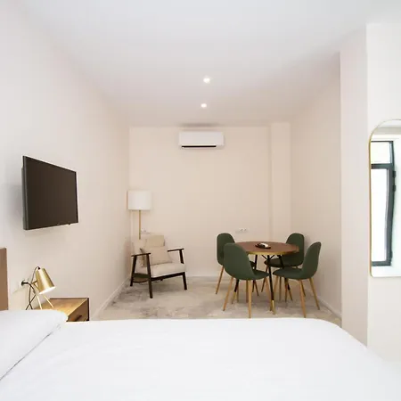 Hk Mestalla 2 By Bookaparadise Apartament Walencja